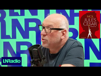 Jules César se raconte à la première personne et en image episode artwork